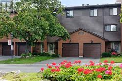 52 - 4165 FIELDGATE DRIVE  Mississauga (Rathwood), ON L4W 2M9