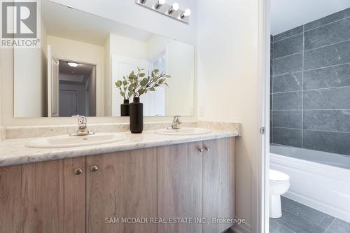 2159 Royal Gala Circle, Mississauga (Lakeview), ON - Indoor Photo Showing Bathroom