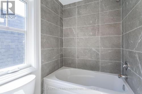 2159 Royal Gala Circle, Mississauga (Lakeview), ON - Indoor Photo Showing Bathroom