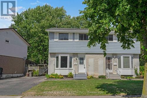 7710 Jubilee Drive, Niagara Falls, ON - Outdoor