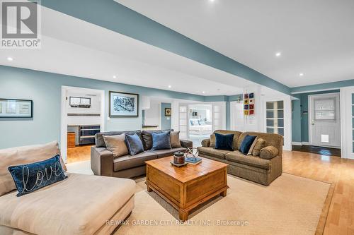 45 Bell Avenue, Grimsby, ON - Indoor Photo Showing Living Room With Fireplace