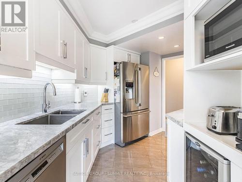 508 - 2285 Lakeshore Boulevard W, Toronto (Mimico), ON - Indoor Photo Showing Kitchen With Stainless Steel Kitchen With Double Sink With Upgraded Kitchen