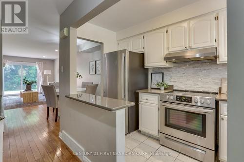 36 - 1385 Commissioners Road W, London, ON - Indoor Photo Showing Kitchen