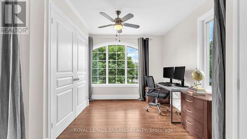 2145 Quarrier Road, London, ON - Indoor Photo Showing Bedroom