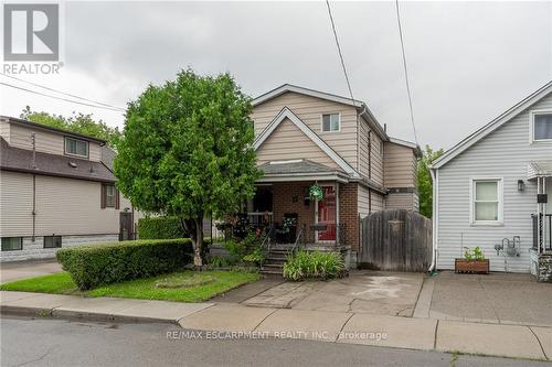 15 Agnes Street, Hamilton (Crown Point), ON - Outdoor