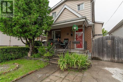 15 Agnes Street, Hamilton (Crown Point), ON - Outdoor