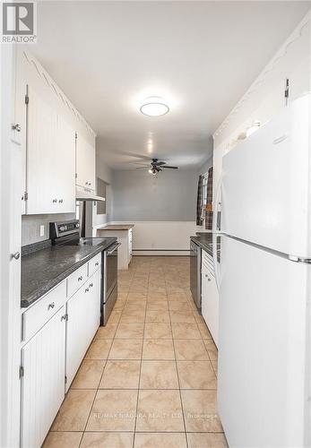 106 Highland Avenue, Port Colborne (Main Street), ON - Indoor Photo Showing Kitchen