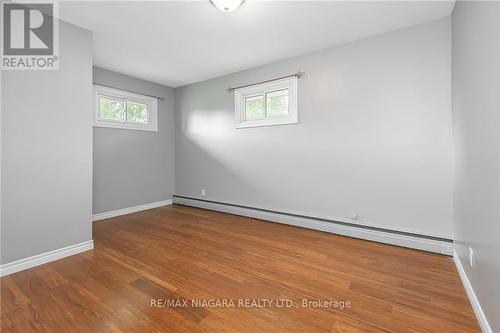 106 Highland Avenue, Port Colborne (Main Street), ON - Indoor Photo Showing Other Room