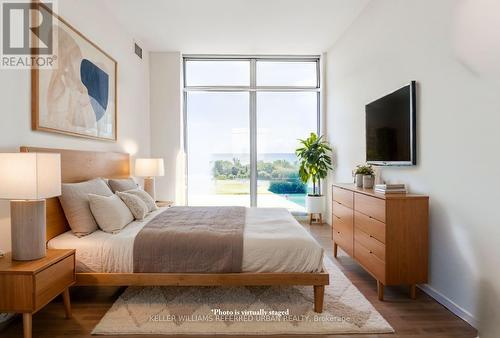 902 - 105 The Queensway, Toronto (High Park-Swansea), ON - Indoor Photo Showing Bedroom