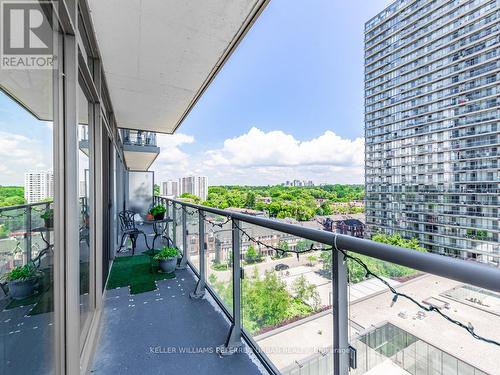 902 - 105 The Queensway, Toronto (High Park-Swansea), ON - Outdoor With Exterior