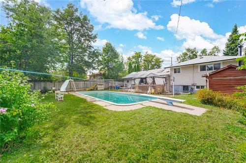 5212 New Street, Burlington, ON - Outdoor With In Ground Pool With Backyard