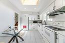 5212 New Street, Burlington, ON  - Indoor Photo Showing Kitchen 