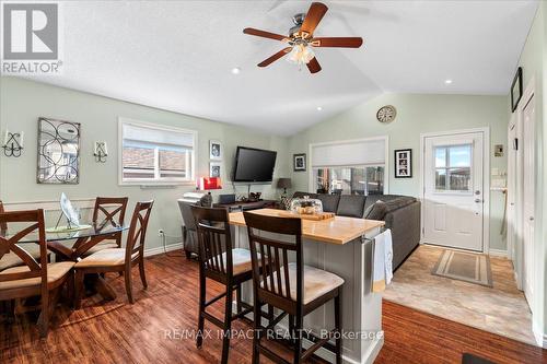 10 Annette Boulevard, Quinte West, ON - Indoor Photo Showing Dining Room