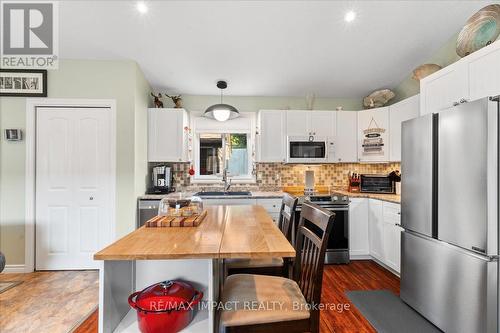 10 Annette Boulevard, Quinte West, ON - Indoor Photo Showing Kitchen With Stainless Steel Kitchen