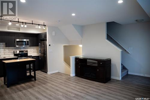 105 3367 Green Poppy Street, Regina, SK - Indoor Photo Showing Kitchen