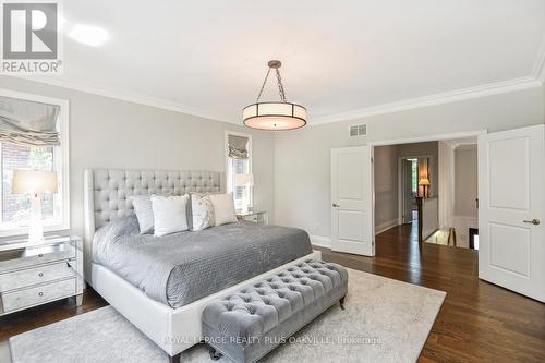 4052 Apple Valley Lane, Burlington (Shoreacres), ON - Indoor Photo Showing Bedroom