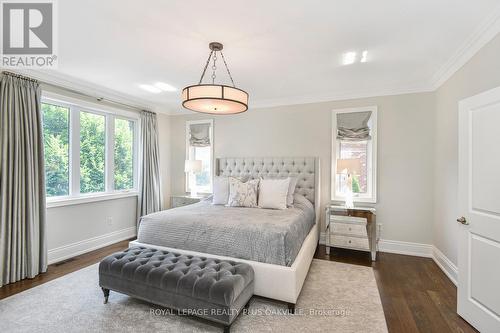 4052 Apple Valley Lane, Burlington (Shoreacres), ON - Indoor Photo Showing Bedroom