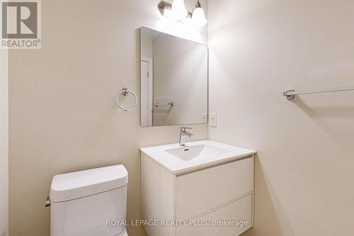 37 Teal Crescent Circle, Brampton (Credit Valley), ON - Indoor Photo Showing Bathroom