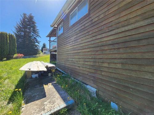 2293 Pioneer Hill Dr, Port Mcneill, BC 