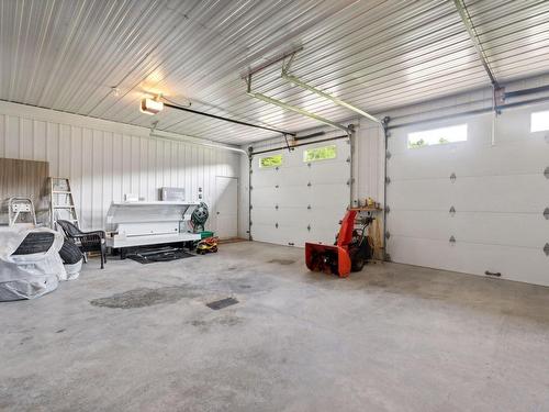 Garage - 113 Ch. St-Charles, Val-Des-Monts, QC 