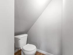 Powder room - 