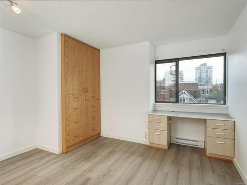 401-1630 Quadra St, Victoria, BC - Indoor