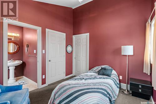 317 Cumming Avenue, Manitou Beach, SK - Indoor Photo Showing Bedroom