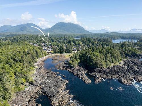 331 Pass Of Melfort Pl, Ucluelet, BC 