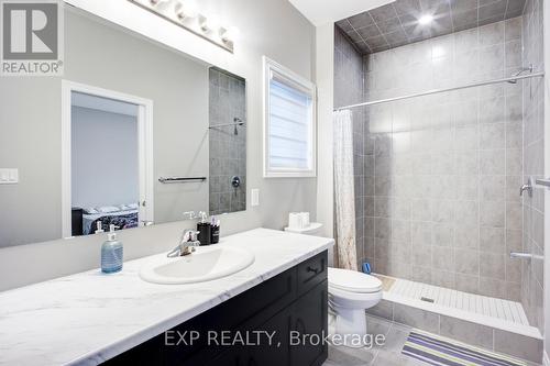 61 Broadacre Drive, Kitchener, ON - Indoor Photo Showing Bathroom