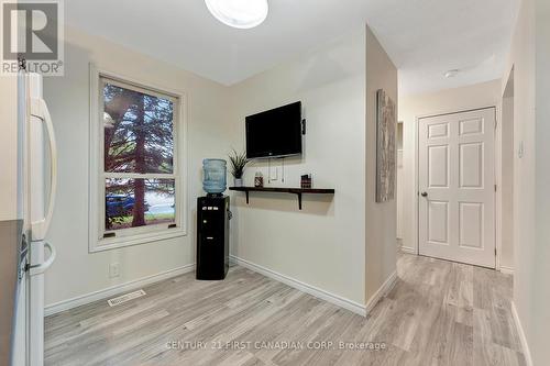 14 Orkney Place, Brantford, ON - Indoor Photo Showing Other Room