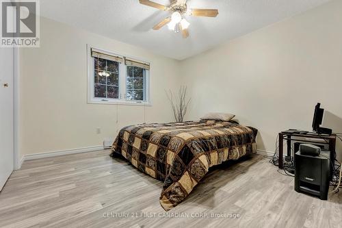 14 Orkney Place, Brantford, ON - Indoor Photo Showing Bedroom