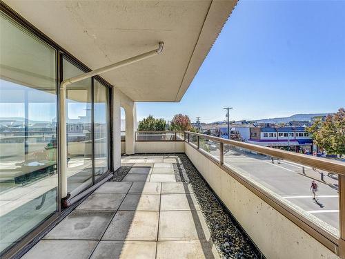 204-9805 Second St, Sidney, BC - Outdoor With Balcony With View With Exterior