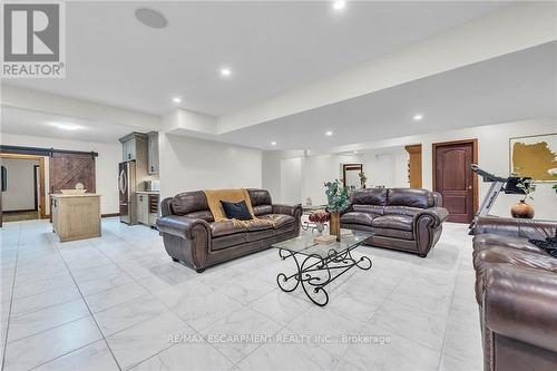 117 Christopher Drive, Hamilton, ON - Indoor