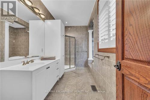 117 Christopher Drive, Hamilton (Kennedy), ON - Indoor Photo Showing Bathroom