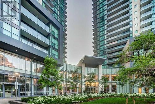 1209 - 5168 Yonge Street, Toronto (Lansing-Westgate), ON - Outdoor