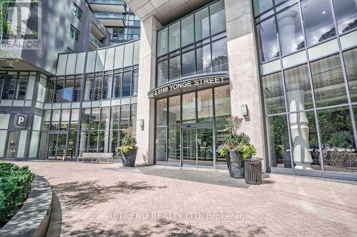 1209 - 5168 Yonge Street, Toronto (Lansing-Westgate), ON - Outdoor