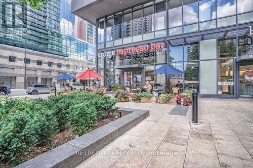 1209 - 5168 Yonge Street, Toronto, ON - Outdoor