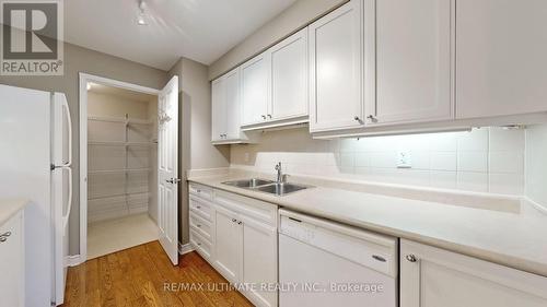 206 - 645 Millwood Road, Toronto (Mount Pleasant East), ON - Indoor Photo Showing Kitchen With Double Sink