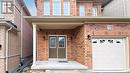 110 Herefordshire Crescent, Newmarket, ON  - Outdoor With Exterior 