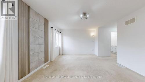 110 Herefordshire Crescent, Newmarket (Woodland Hill), ON - Indoor Photo Showing Other Room