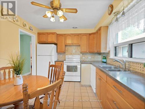 40 Bairstow Crescent, Toronto (West Humber-Clairville), ON - Indoor Photo Showing Kitchen With Double Sink