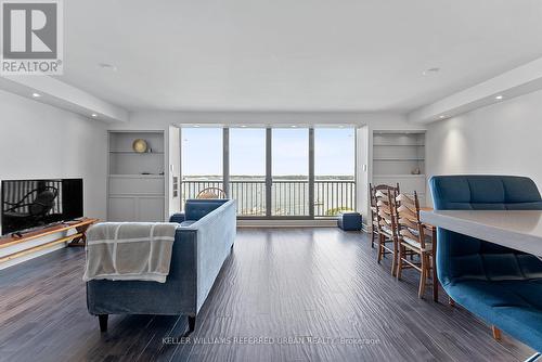 1231 - 33 Harbour Square, Toronto, ON - Indoor Photo Showing Living Room With Fireplace