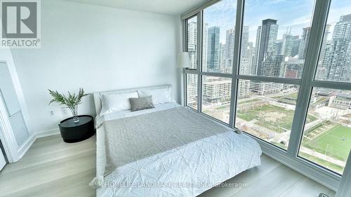 2706 - 75 Queens Wharf Road, Toronto (Waterfront Communities), ON - Indoor