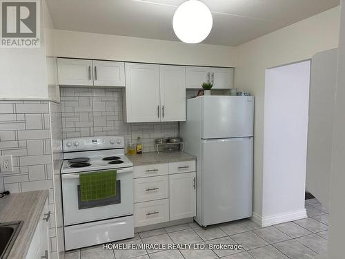 301 - 207 Galloway Road, Toronto (West Hill), ON - Indoor Photo Showing Kitchen