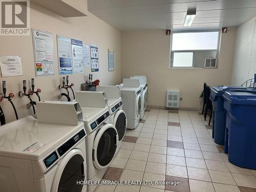 301 - 207 Galloway Road, Toronto (West Hill), ON - Indoor Photo Showing Laundry Room