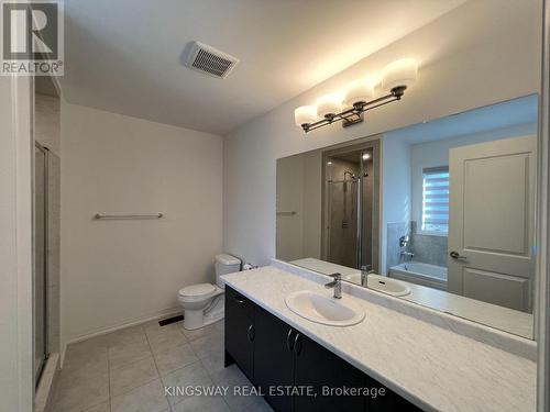 18 Flagg Avenue, Brant, ON - Indoor Photo Showing Bathroom