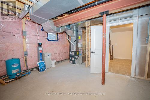 1005 Kingsridge Court, Huntsville, ON - Indoor Photo Showing Basement