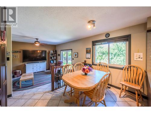 10112 Beavis Place, Summerland, BC - Indoor Photo Showing Dining Room