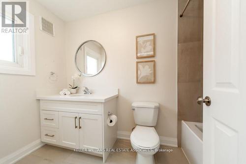 4281 Creeks End, Mississauga (Rathwood), ON - Indoor Photo Showing Bathroom