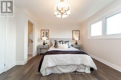 4281 Creeks End, Mississauga, ON - Indoor Photo Showing Bedroom